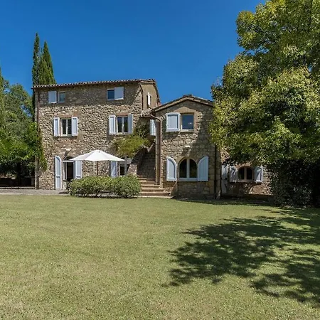 Casale Le Querce Di 8, Emma Cetona