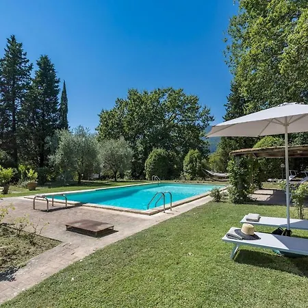 Villa Casale Le Querce Di 8, Emma