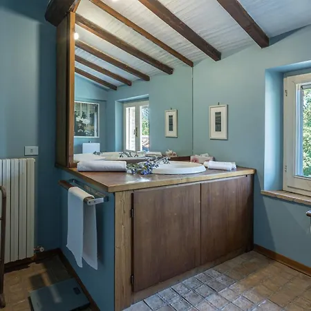 Villa Casale Le Querce Di 8, Emma