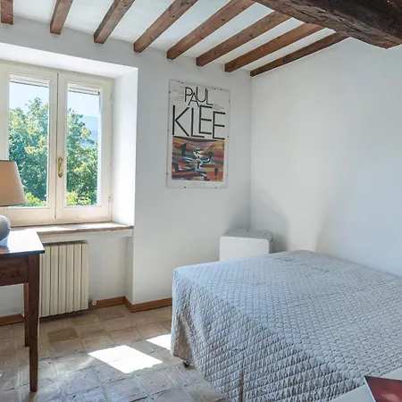 Casale Le Querce Di 8, Emma *